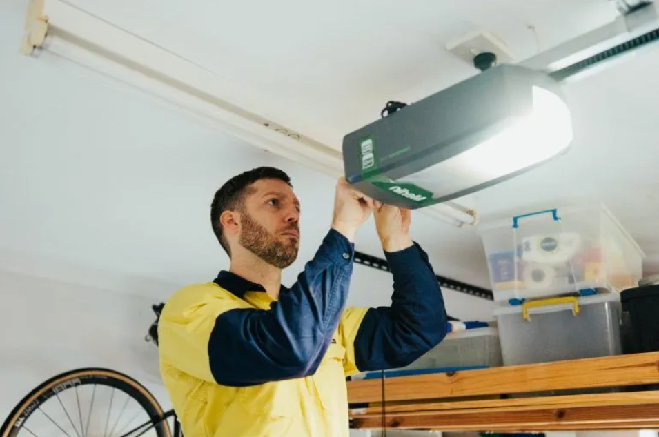 Commercial-Grade Motors for Residential Garage Door Opener Repair