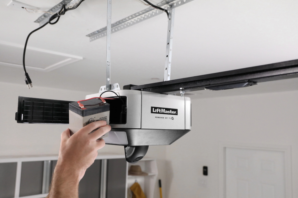 The Importance of Service Warranties in Garage Door Opener Repair
