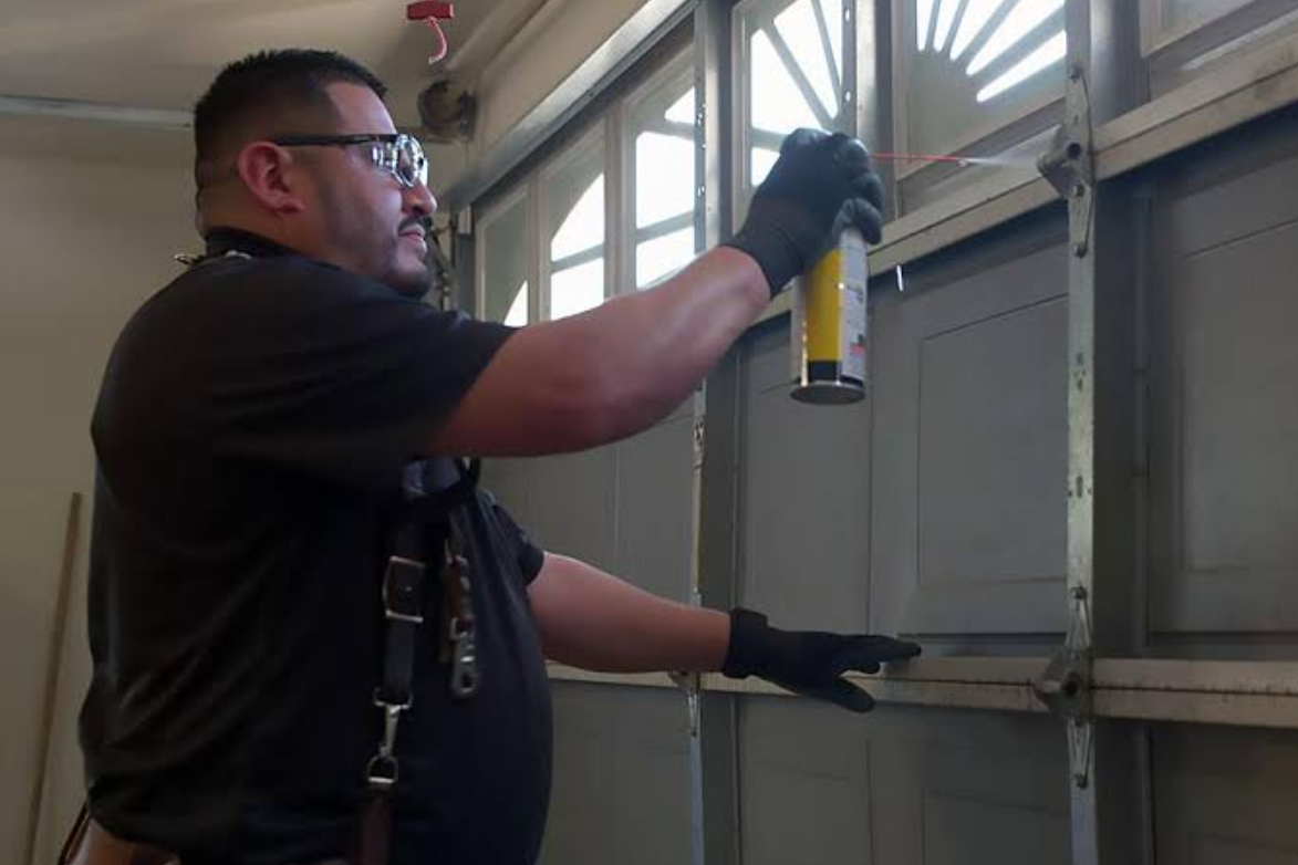 Garage Door Tune-Up in Key Biscayne