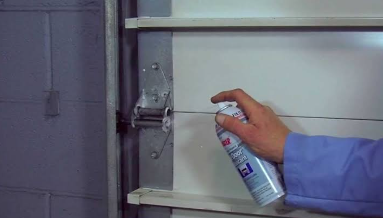Preventative Garage Door Service in Palmetto Bay